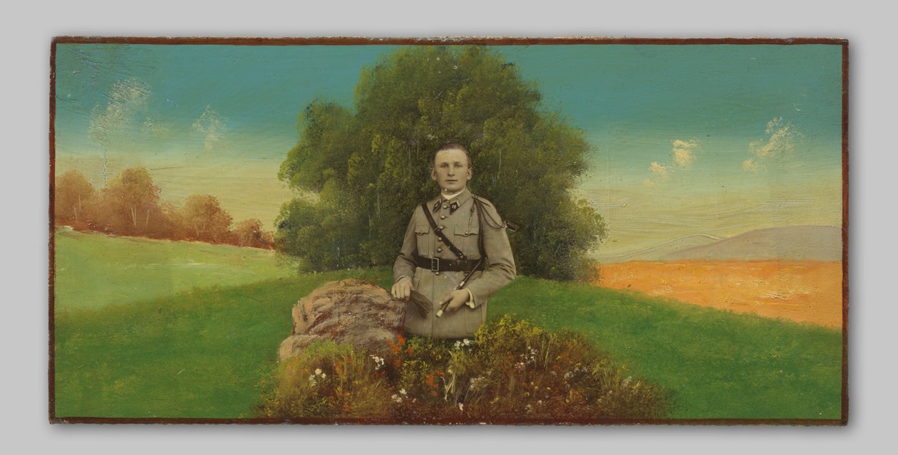 Portret van een onbekende militair in een geschilderd landschap door Anonymous