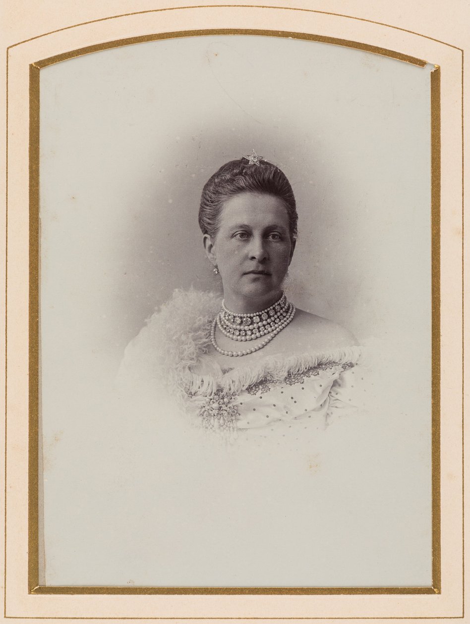Portret van Groothertogin Olga Constantinovna van Rusland (1851-1926) door Anonymous Anonymous