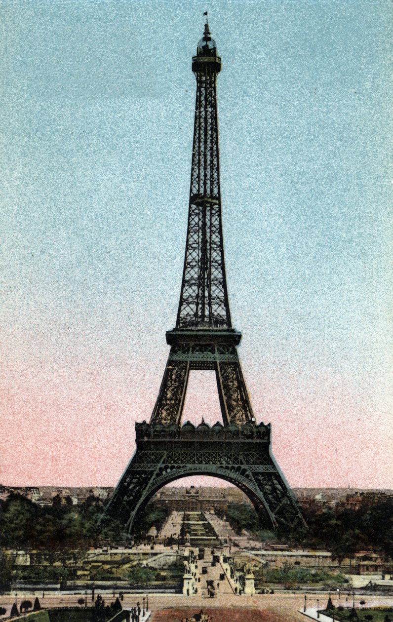 Parijs: uitzicht op de Eiffeltoren gebouwd tussen 1887 en 1889 door Gustave Eiffel (1832-1923). Foto van 1920 in 