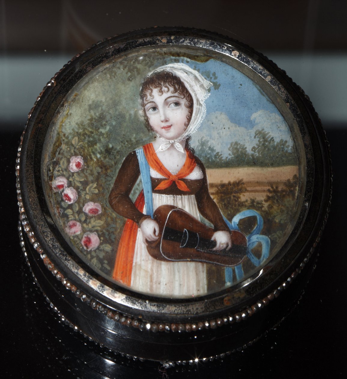 Portret van een meisje met draailier, Anoniem, ca. 1800. Privécollectie door Anonymous Anonymous