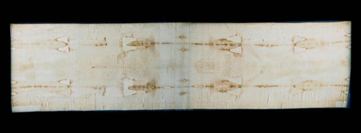De heilige lijkwade van Turijn (of lijkwade of sacra sindone), linnen doek met sporen (verondersteld die van Christus) van marteling van een lichaam. Koninklijke Kapel van de Kathedraal Sint-Jan de Doper van Turijn, Italië. door Anonymous Anonymous