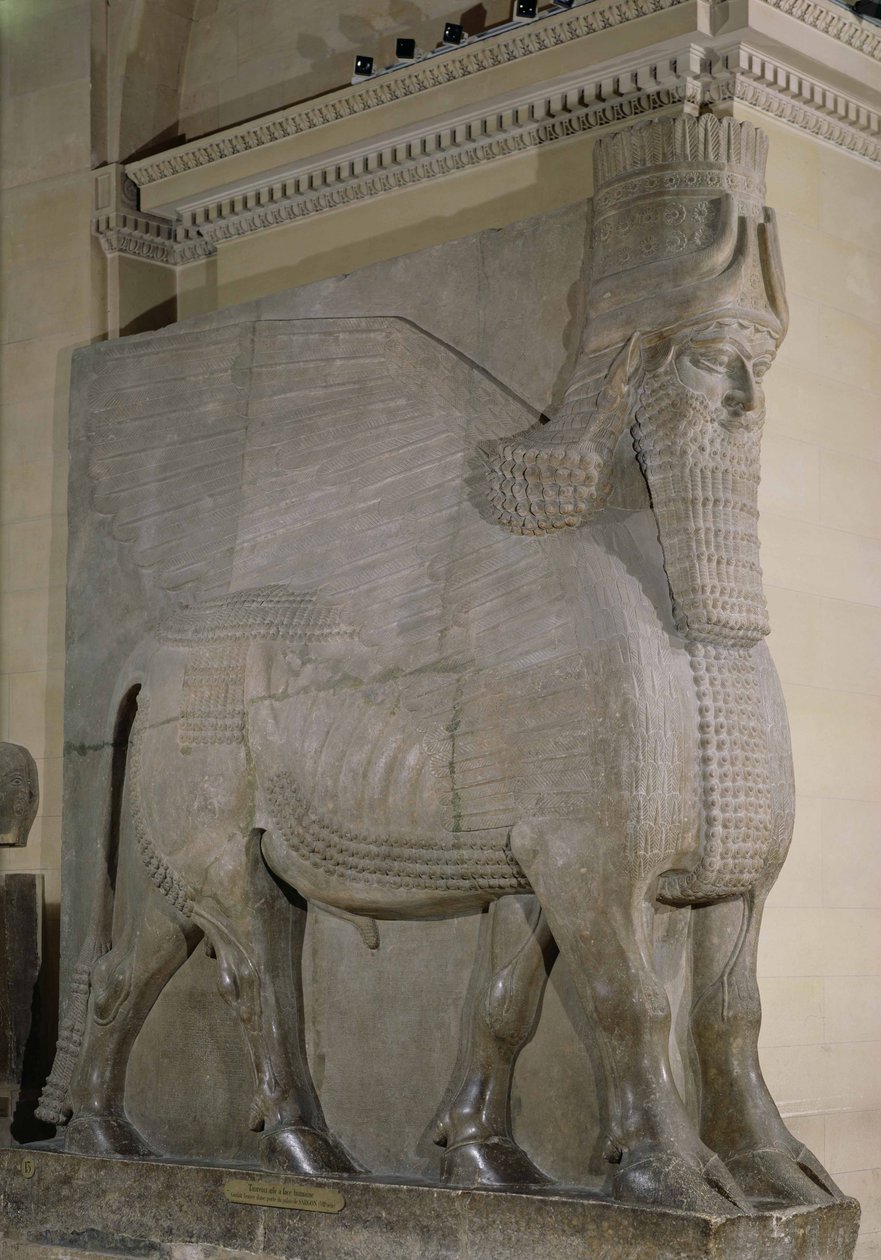 Gevleugelde stier van de gevel van het paleis van koning Sargon II in Khorsabad, Irak (gips) door Assyrian