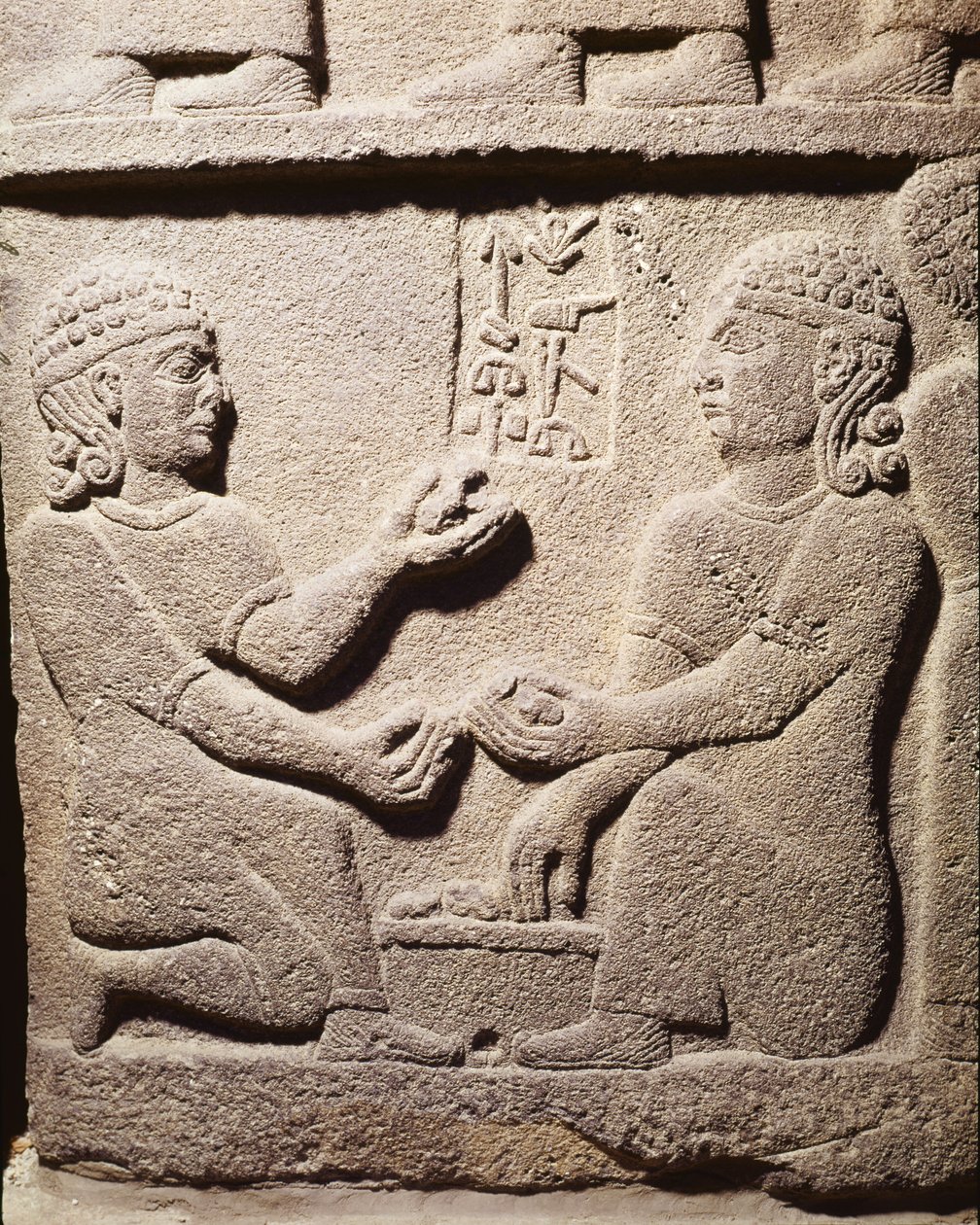 Reliëf met de zoon van koning Araras, uit Carchemish, Turkije, Neo-Hettitisch, 10e-8e eeuw v.Chr. door Assyrian School