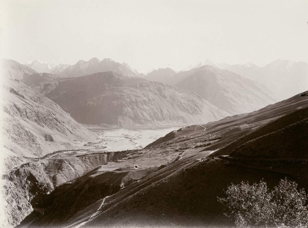 Verbinding van de Pamir met de Hindu Kush daarachter door Aurel Stein