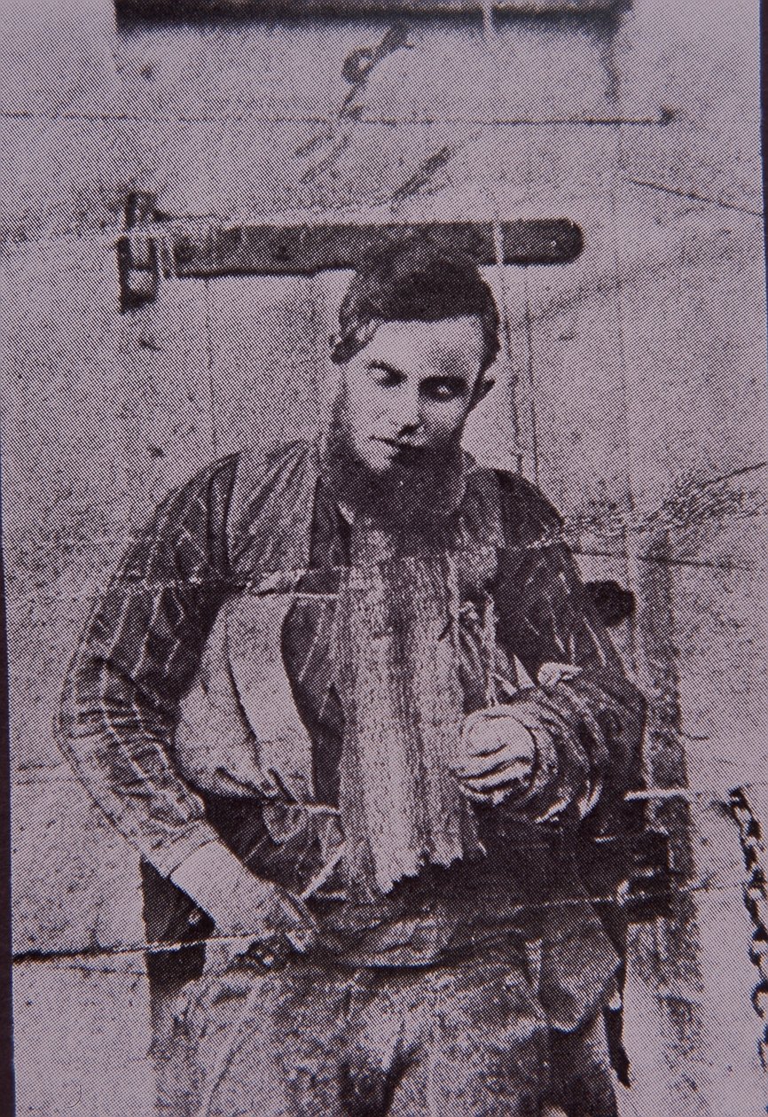 Kelly Gang-lid Joe Byrne opgehangen na de dood, 29 juni 1880 door Australian Photographer
