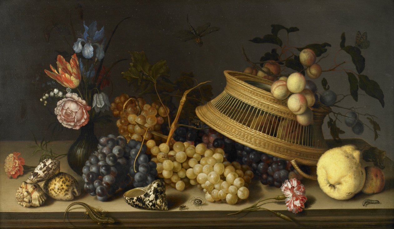 Stilleven van bloemen, fruit, schelpen en insecten door Balthasar van der Ast