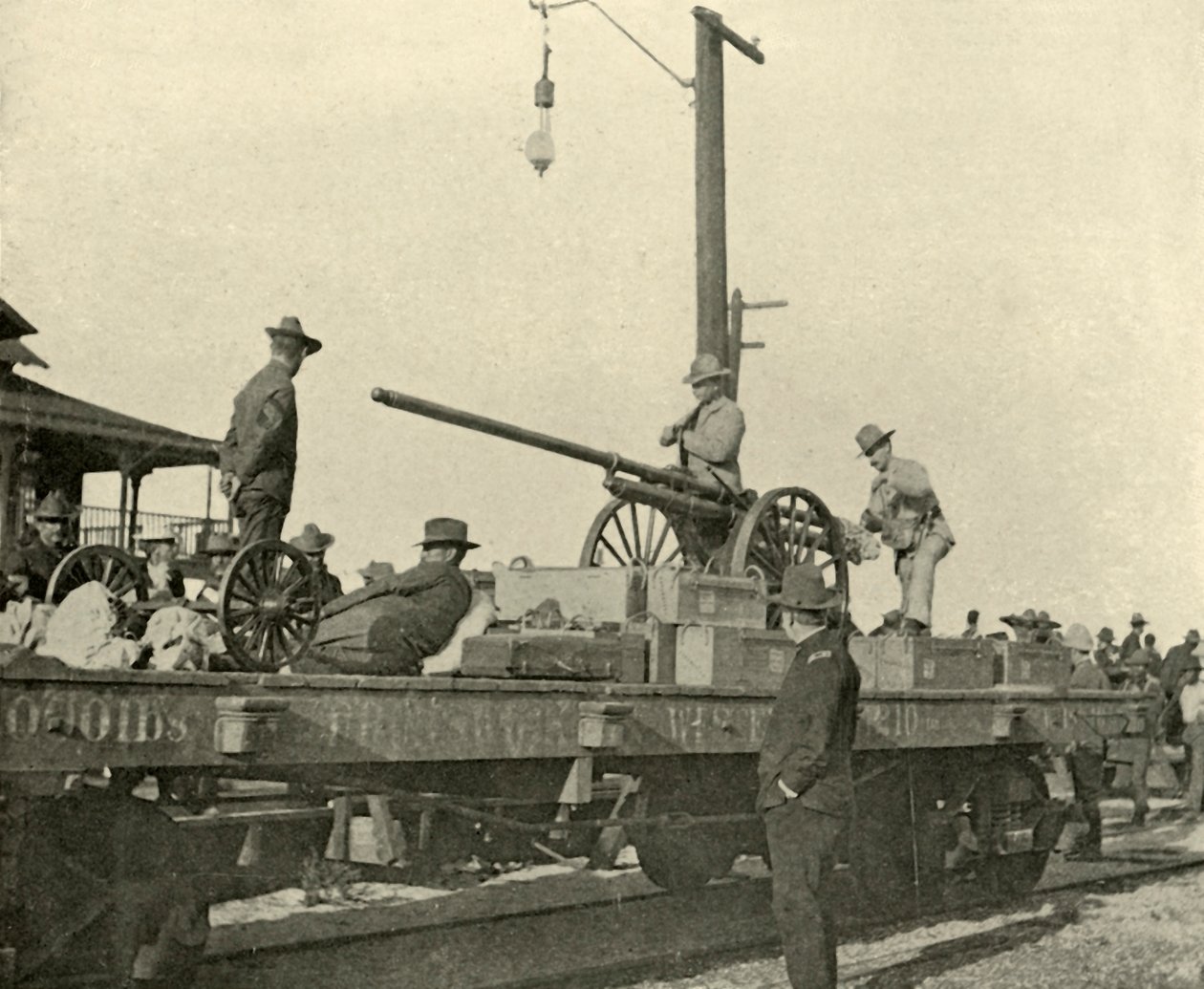 Sergeant Borrowe en het dynamietkanon, Spaans-Amerikaanse Oorlog, juni 1898, 1899 door Burr McIntosh