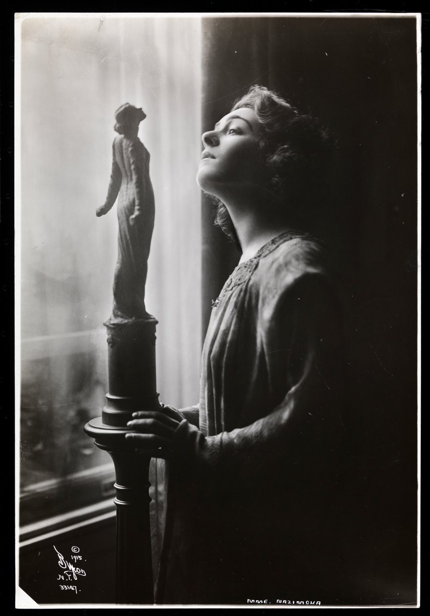 Alla Nazimova, 1915 door Byron Company