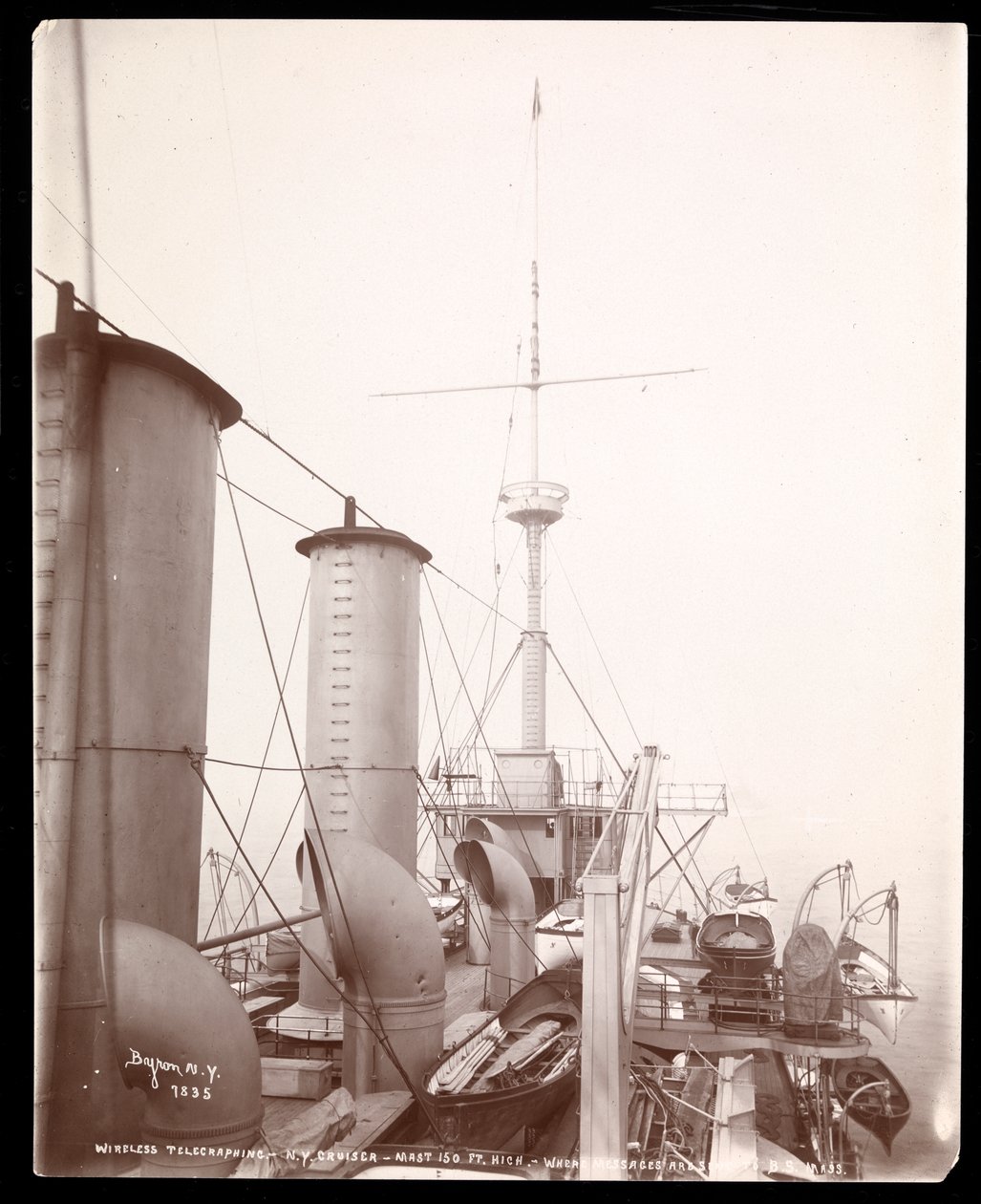 Draadloze telegrafie: De 150ft mast van waaruit Marconi