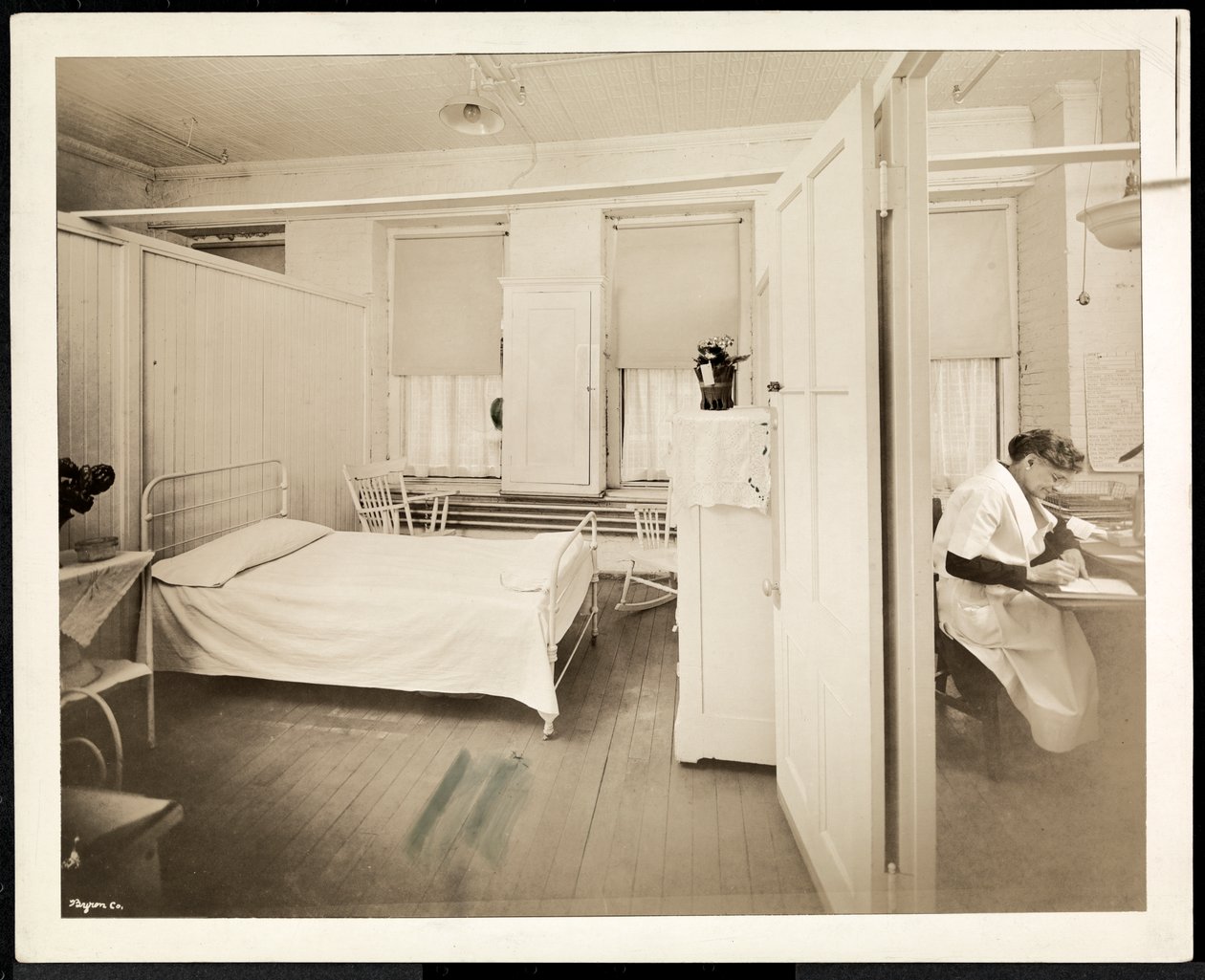 Ziekenhuiskamer, 1928 door Byron Company