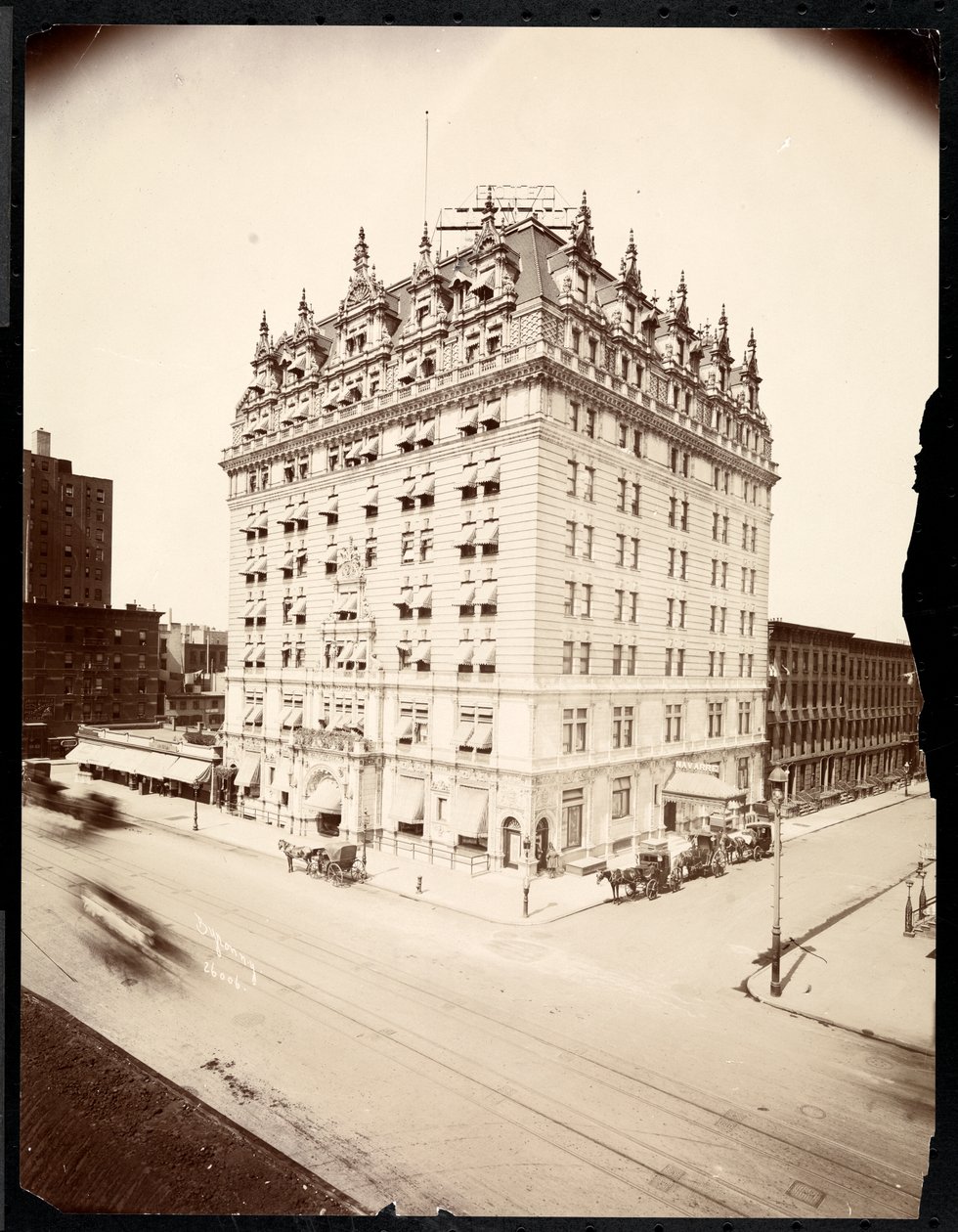 Het Hotel Navarre, 7th Avenue en 38th Street, New York, 1908 door Byron Company