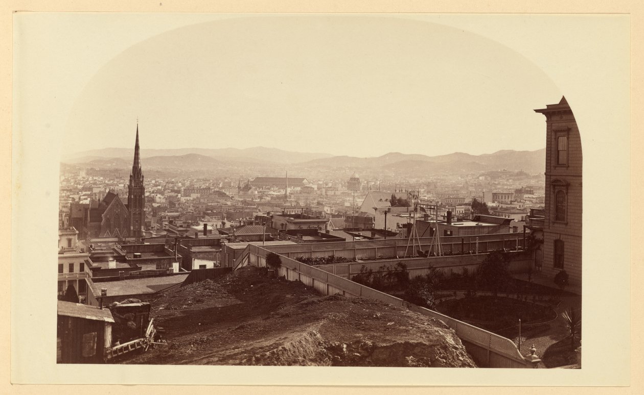 [Uitzicht vanaf de woning van Mr. Crocker, Cal St. Hill, kijkend naar het zuidoosten]. door Carleton Watkins