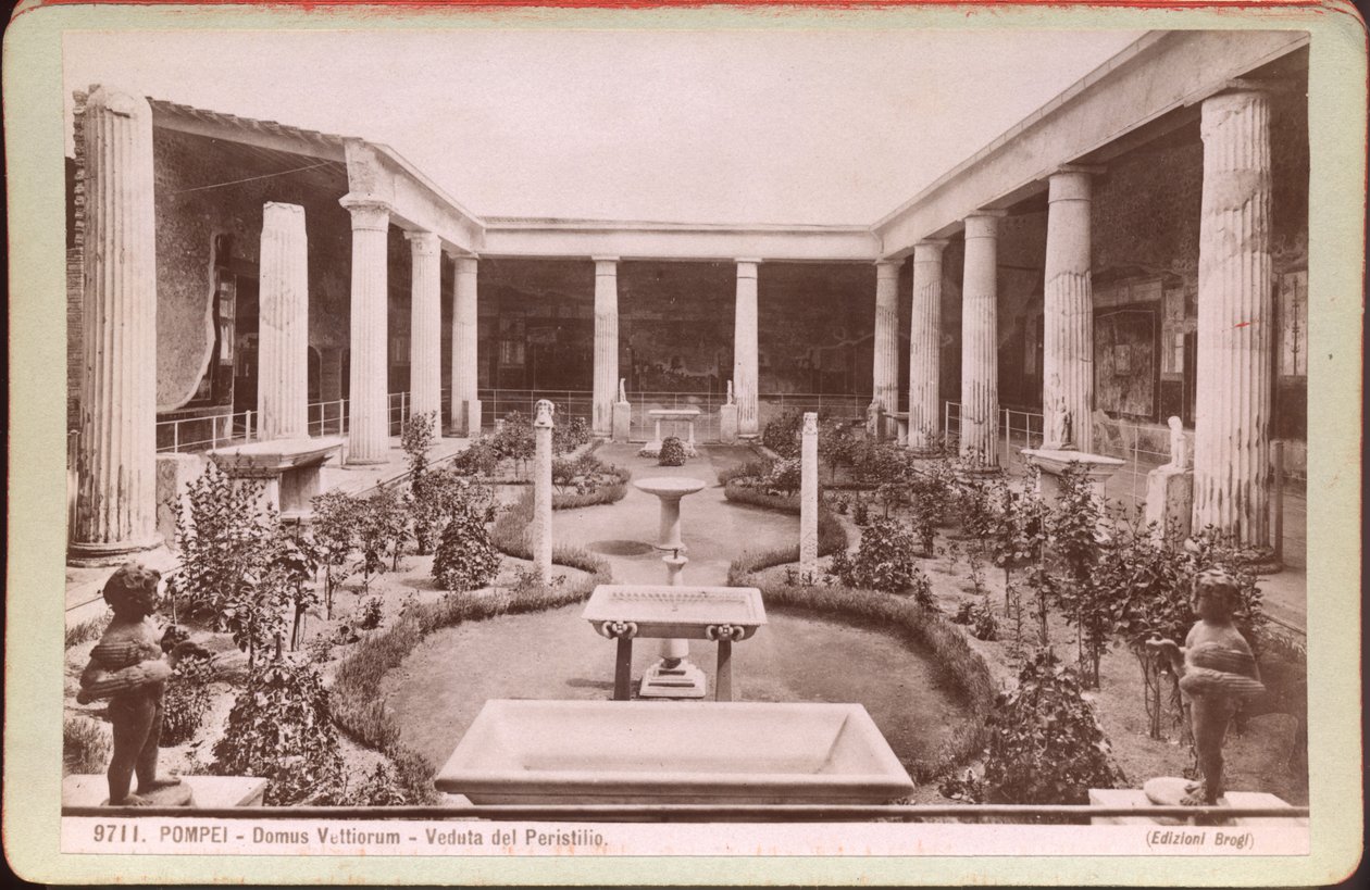 Huis van de Vettii in Pompeii, ca 1880 (foto) door Carlo Brogi