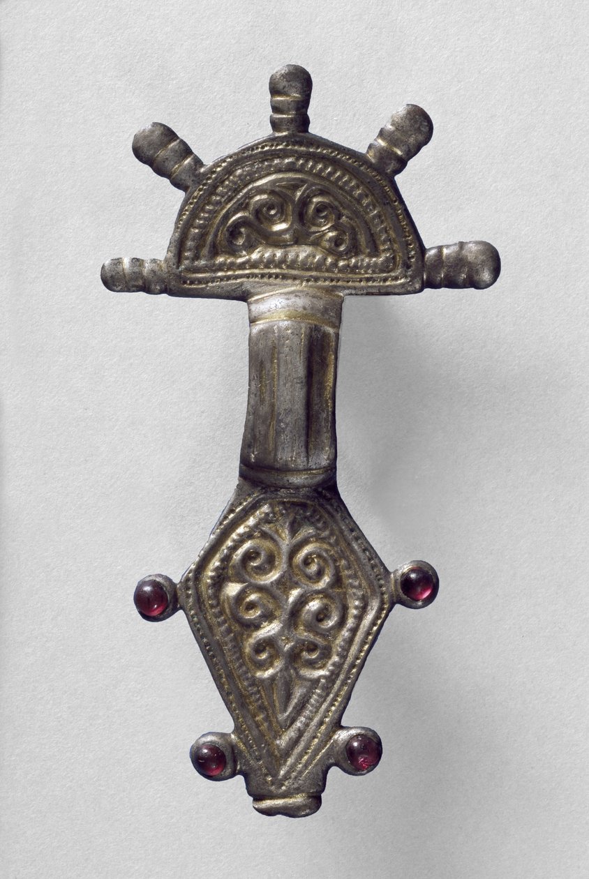 Stralende Hoofd Broche, uit Marchelepot, Somme, waarschijnlijk Karolingisch, c.7e-10e eeuw door Carolingian School