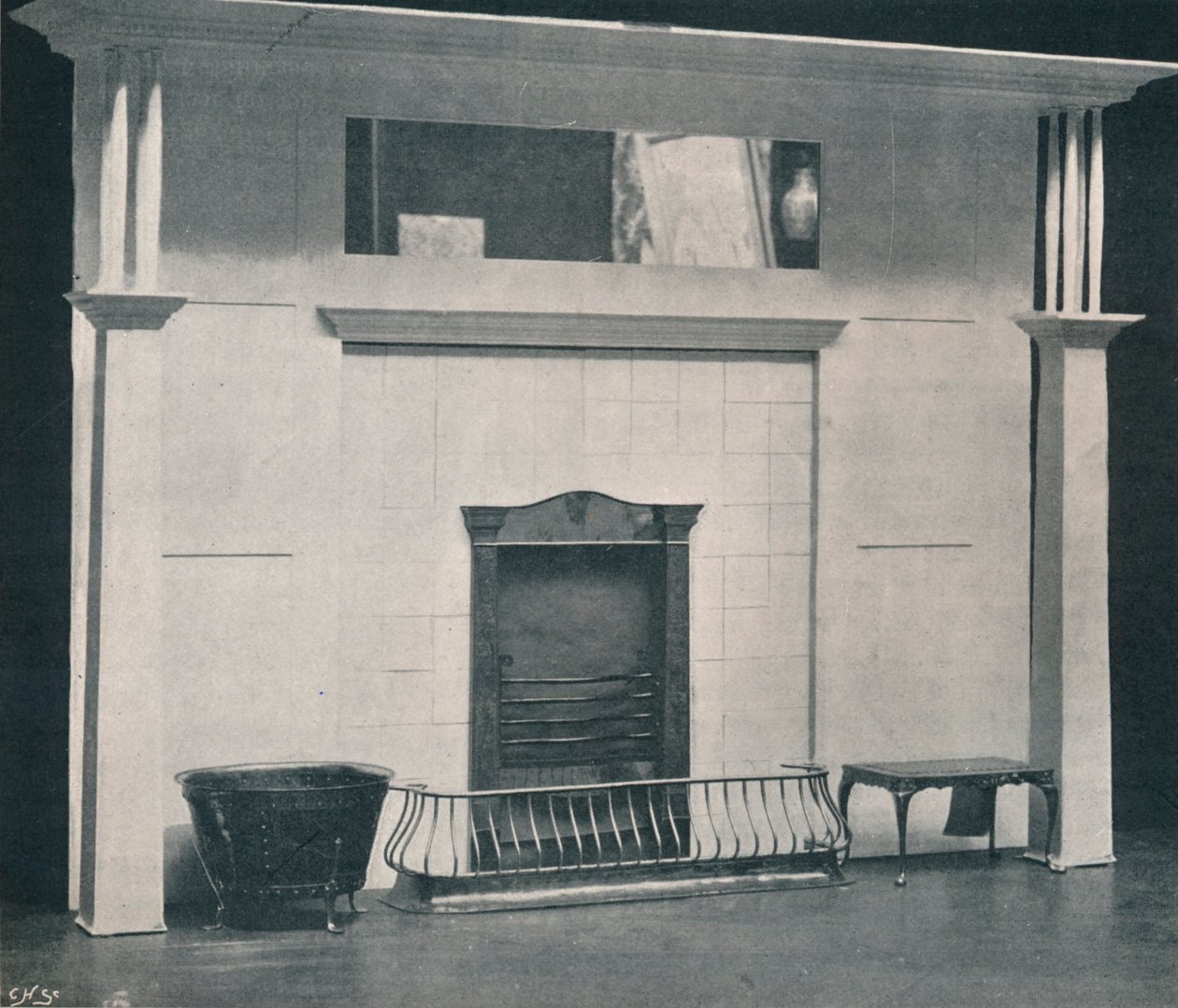 Open haard, ca. 1895, 1897 door Charles Francis Annesley Voysey