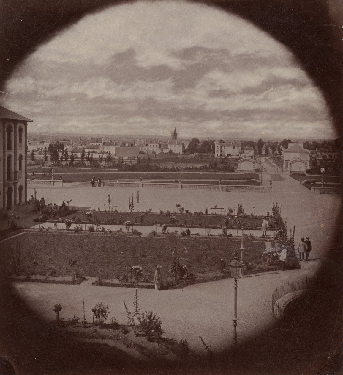 Keizerlijk asiel van Vincennes, gezien vanuit Charenton, 1858-59 door Charles Nègre
