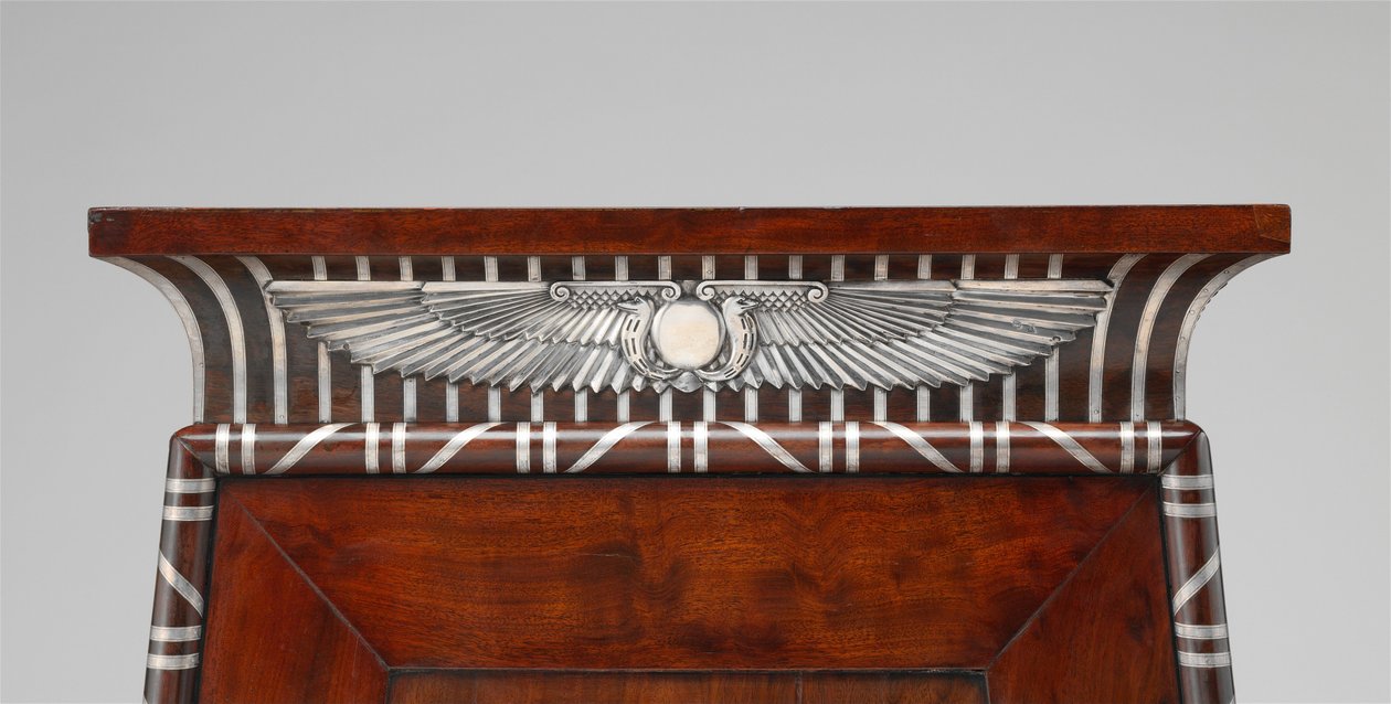 Detail van een Muntkast versierd met zilveren Egyptische emblemen, ca. 1805 door Charles Percier