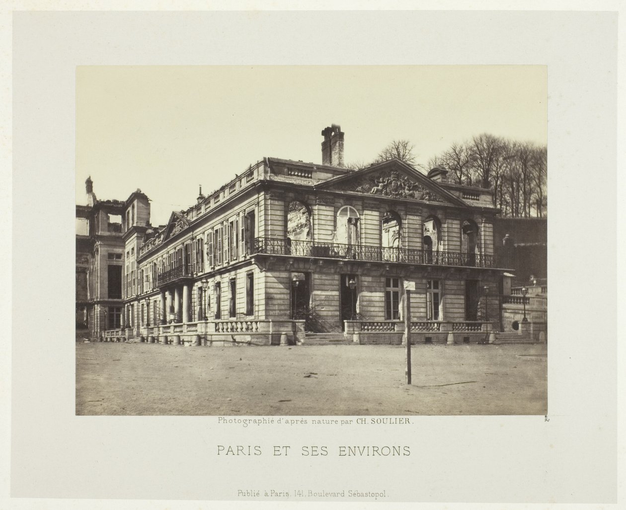Palais de Saint-Cloud, uit de serie "Paris et ses environs" (Parijs en omgeving) door Charles Soulier