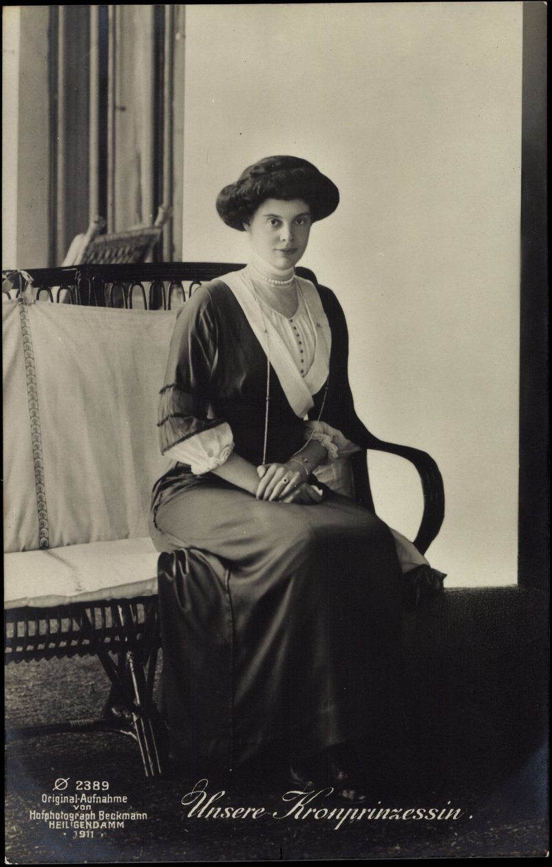 Ak Kronprinzessin Cecilie von Preußen, zitportret door Chinese School