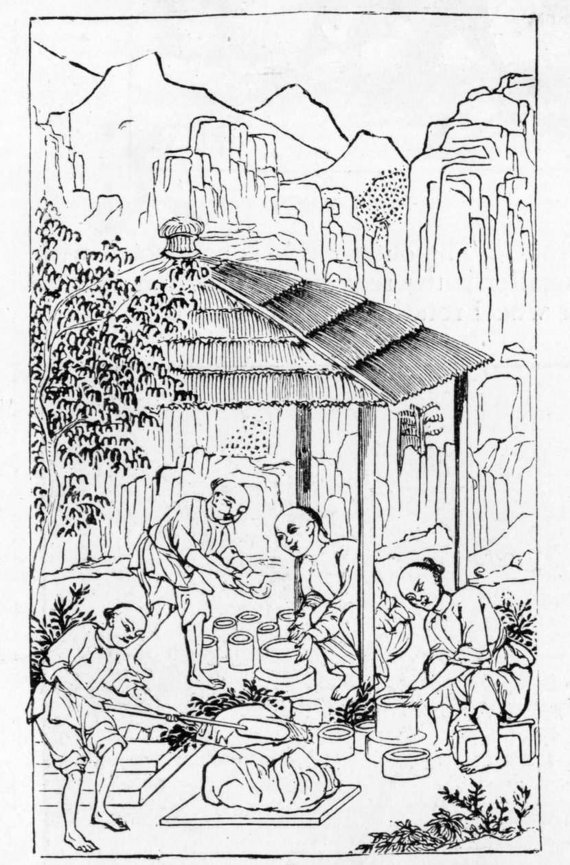 Maken van grove kleikokers om het porselein in de oven te houden, uit een serie illustraties over de productie van porselein door Chinese School