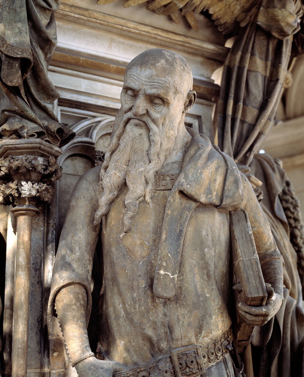 Jesaja. De basis van de Bron van Mozes (beeldhouwwerk) door Claus Sluter