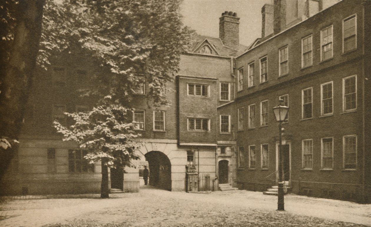 Kasseien van de Stille Andere Hof in Staple Inn bij Holborn, c1935 door Cyril Ellis
