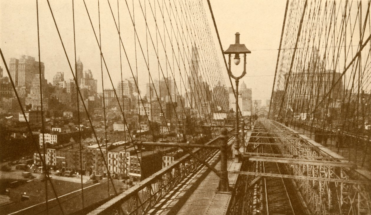 Lower Manhattan gezien door het netwerk van kabels op de Brooklyn Suspension Bridge door ENA