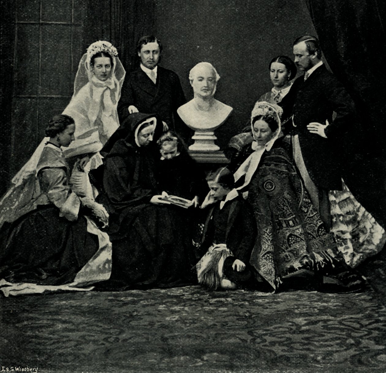Een Koninklijke Familiegroep, 10 maart 1863, ca. 1897 door E. and S. Woodbury