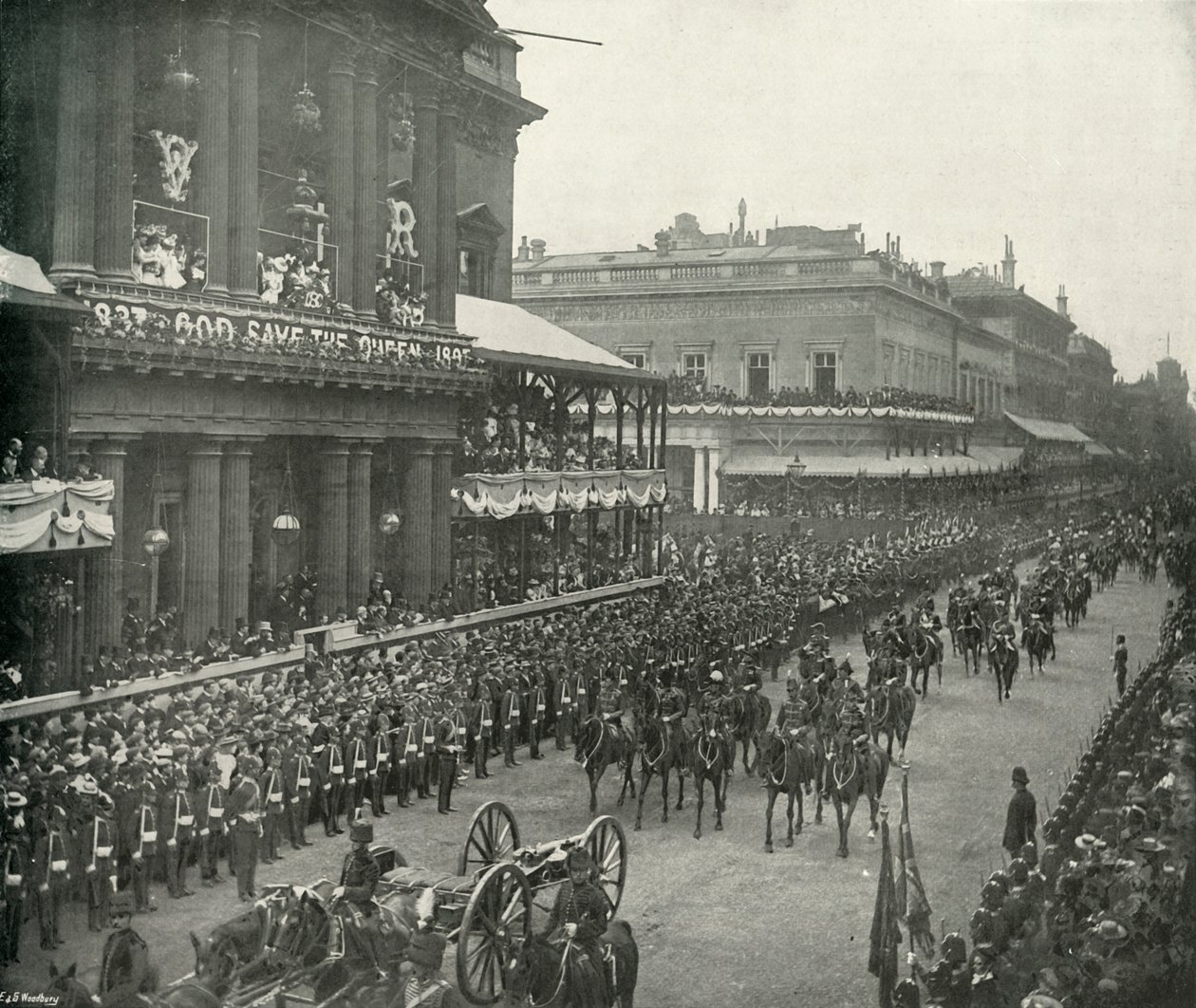De Koninklijke Processie: Aides-De-Camp Passeren de United Service Club door E. and S. Woodbury