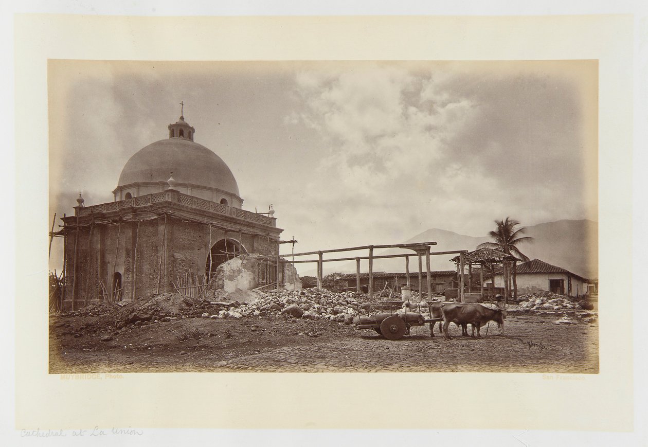 Kathedraal in La Union, El Salvador door Eadweard Muybridge