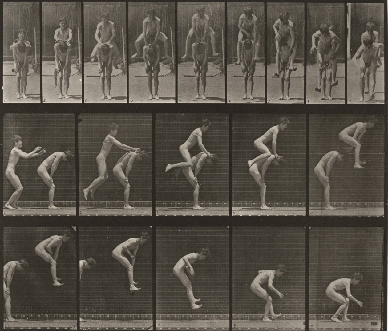 Plaat nummer 167. Over de rug van een jongen springen (bokspringen) door Eadweard Muybridge