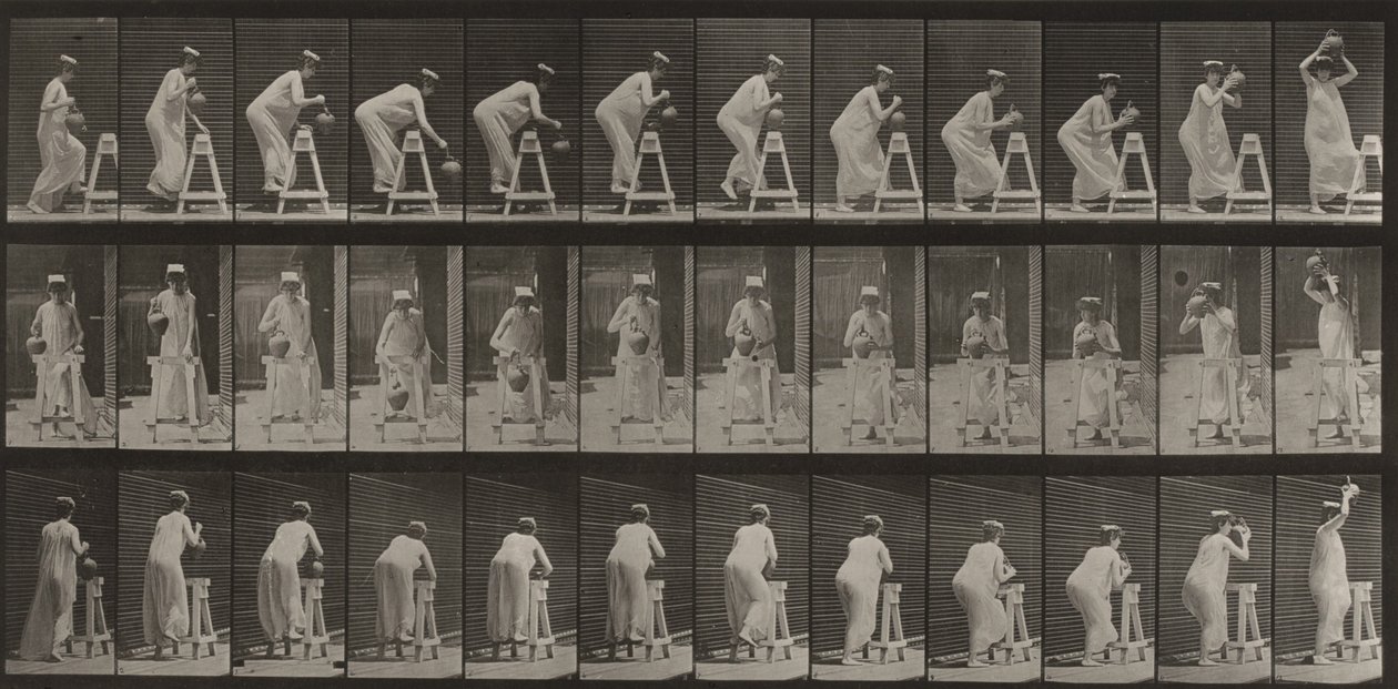 Plaat nummer 216. Bukken om een waterkruik te vullen, deze op het hoofd plaatsen door Eadweard Muybridge