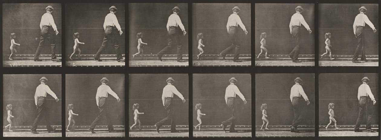 Plaat nummer 470. Kind dat achter een man aan rent door Eadweard Muybridge