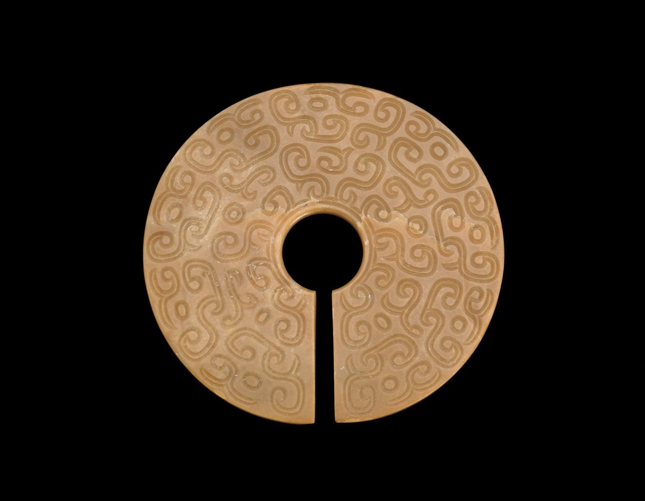 Oorbel met draken, 8e-7e eeuw v.Chr. door Eastern Zhou Dynasty Chinese School