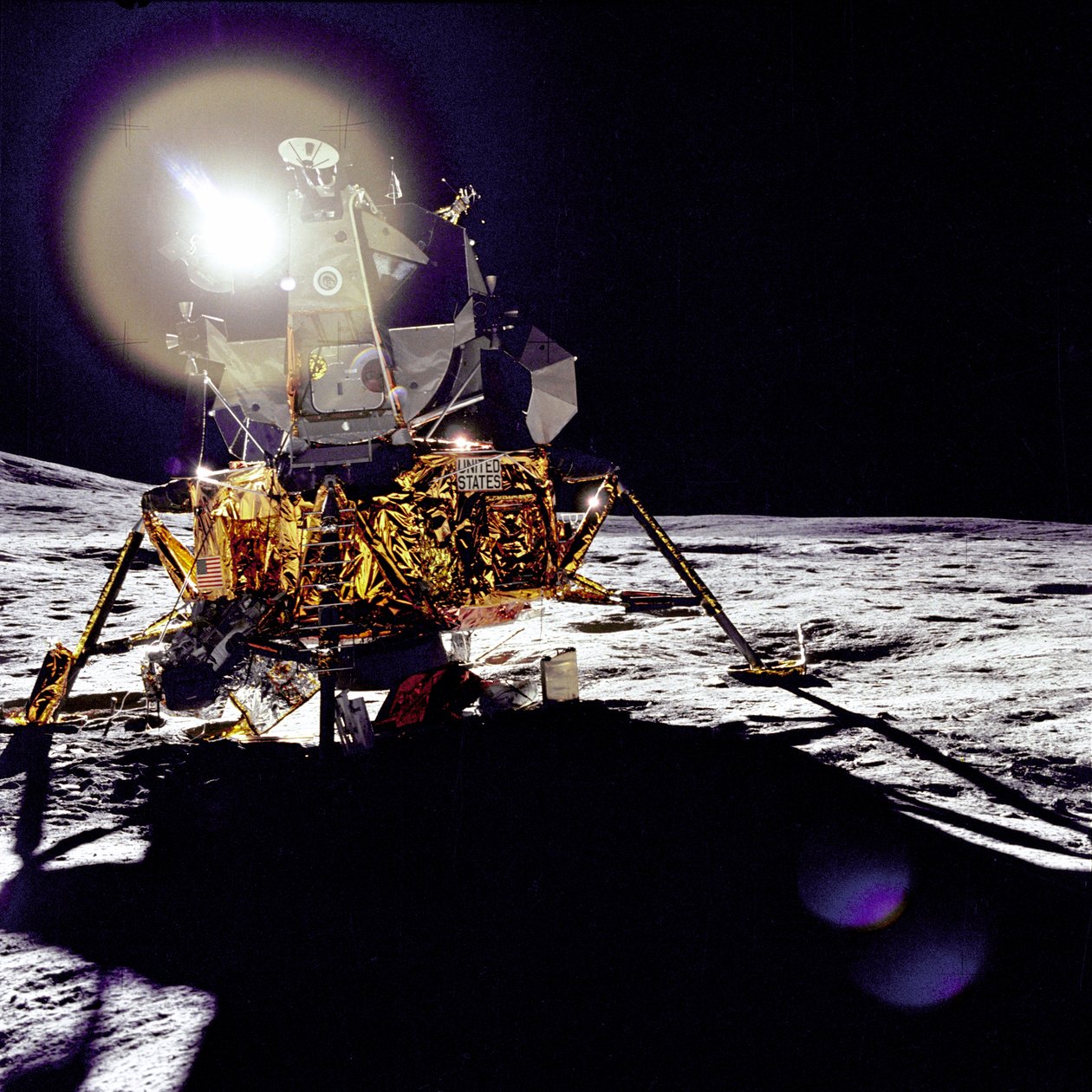 Antares op de Fra Mauro Hooglanden, maanoppervlak, 1971 door Edgar Mitchell