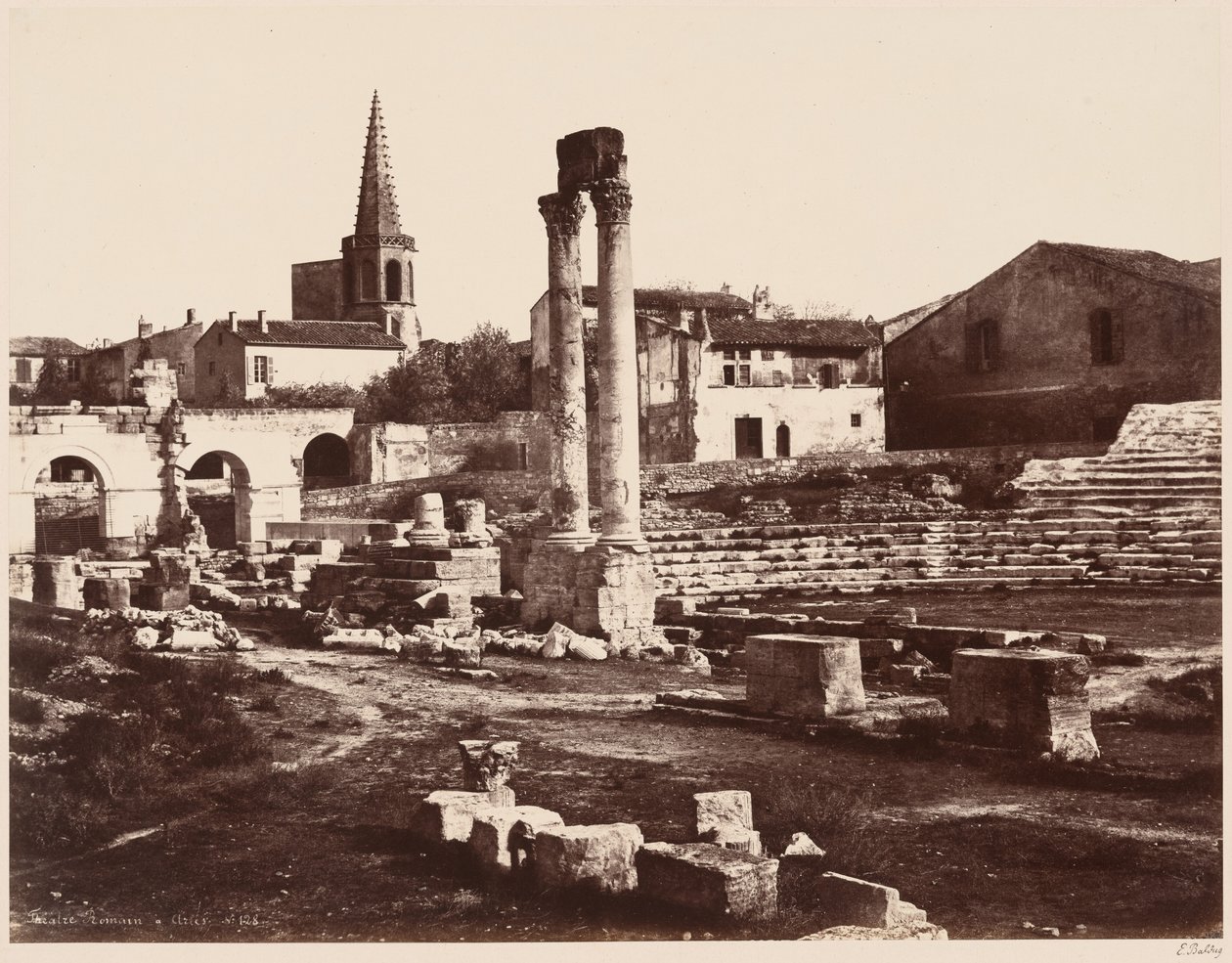 Theatre Romain a Arles (Romeins theater in Arles),c. 1855 (foto) door Edouard Denis Baldus