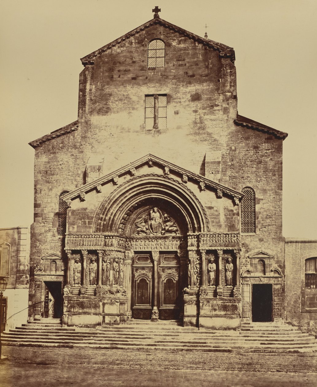 Arles. Sint-Trofimus door Édouard Baldus