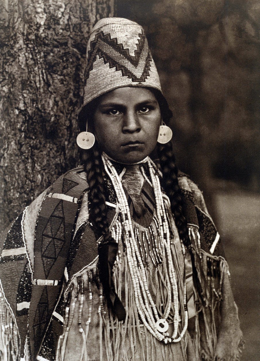 Indiaan van Amerika: Portret van Umatilla meisje door Edward Sheriff Curtis