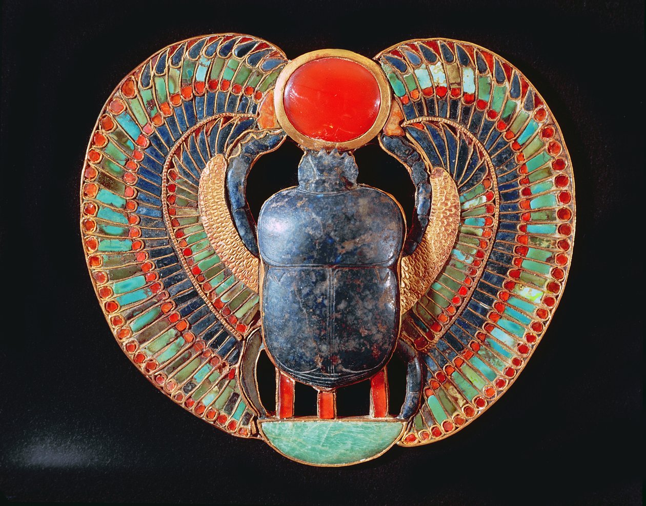 Scarabee pectoraal, uit het graf van Toetanchamon, in de Vallei der Koningen in Thebe, ca. 1361-52 v.Chr., Nieuwe Rijk door Egyptian 18th Dynasty