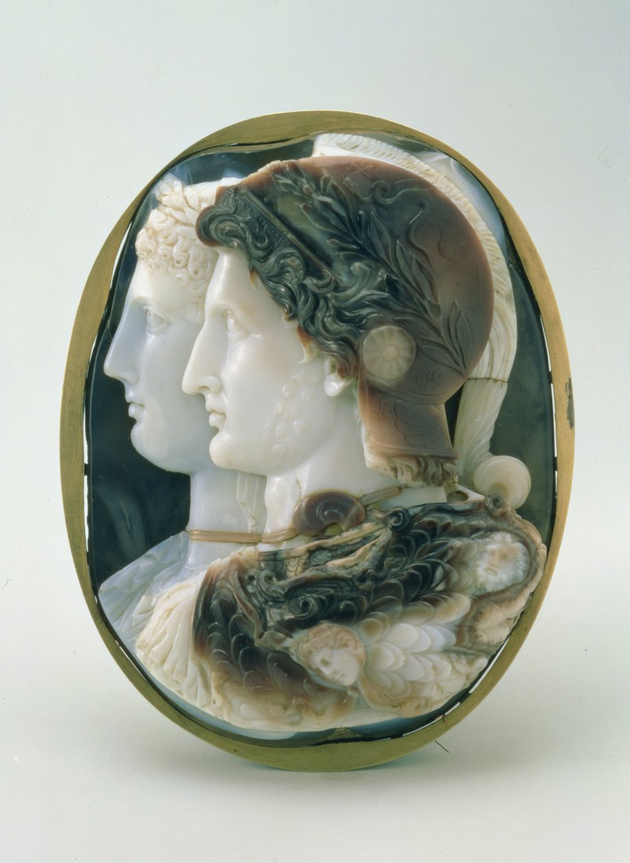 De Gonzaga Camee, met Ptolemaeus II Philadelphus (285-246 v.Chr.) en zijn vrouw Arsinoë afgebeeld als goden van het Griekse pantheon, gemaakt in Alexandrië, 3e eeuw v.Chr. door Egyptian Ptolemaic Period