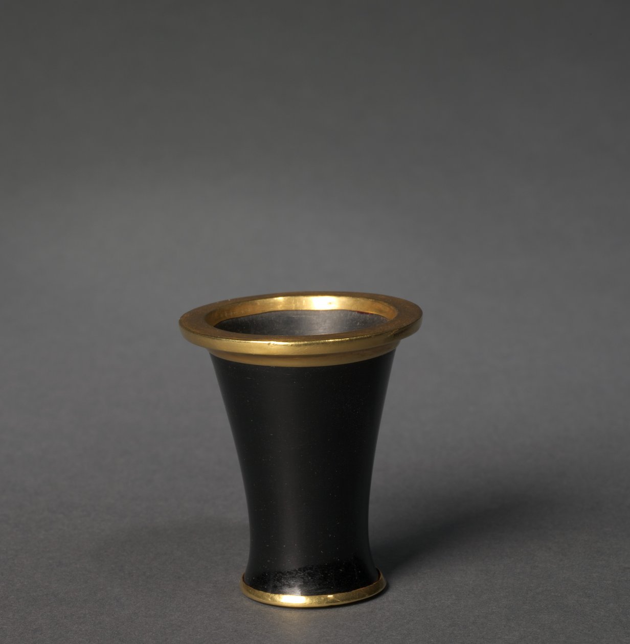 Cosmetisch vat (beker), ca. 1859-1814 v.Chr. door Egyptian 12th Dynasty