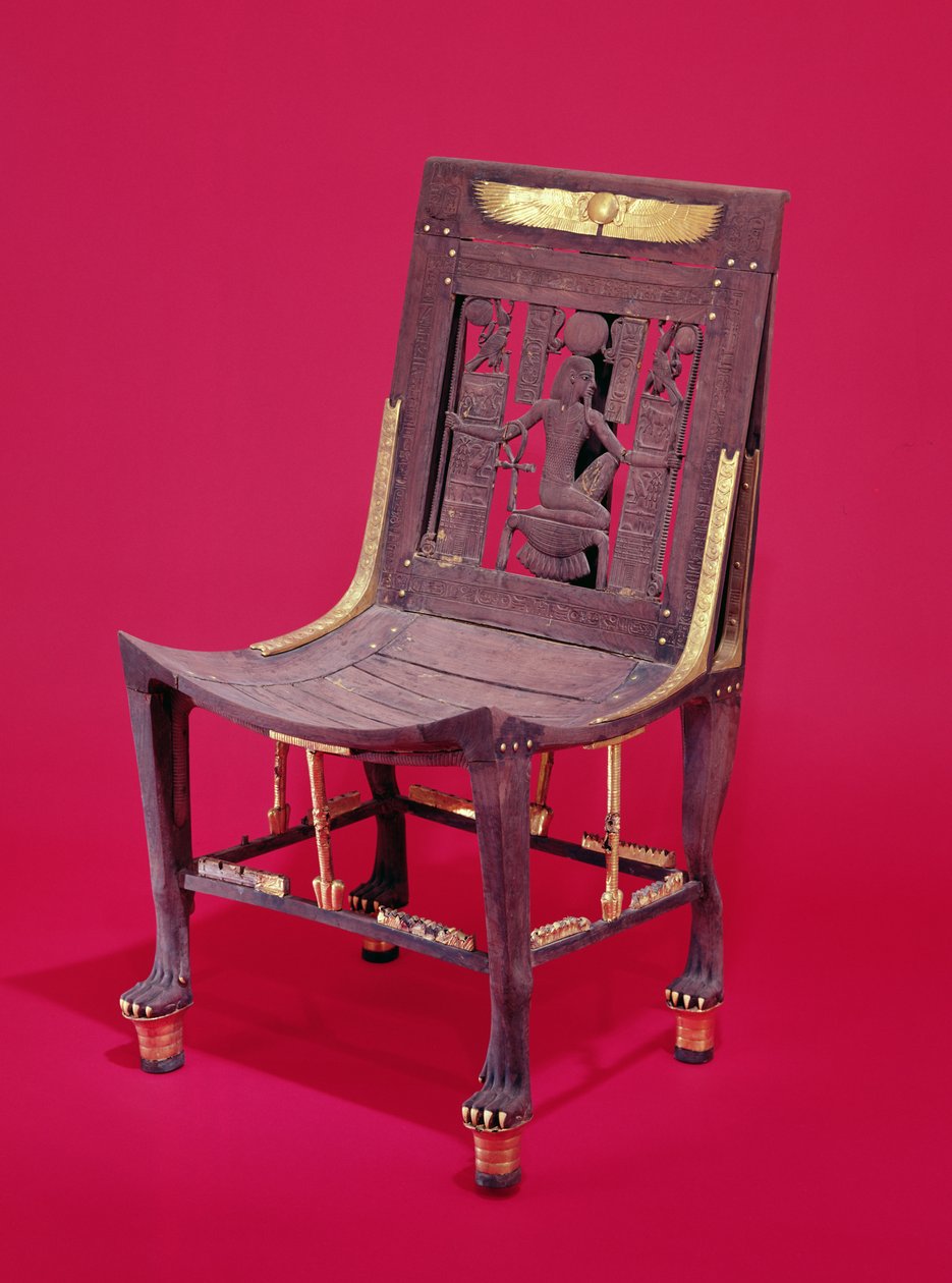 Stoel, uit het graf van Toetanchamon, met de geest van miljoenen jaren door Egyptian 18th Dynasty