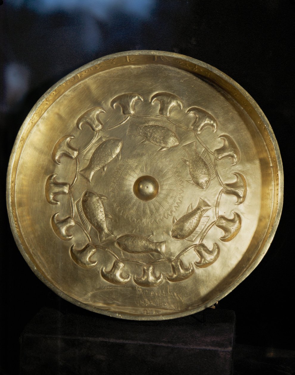 Gouden plaat. Geschenk van farao Thoetmoses III aan zijn generaal Djehouty. 18e dynastie, Nieuw Koninkrijk, Egypte. N 713 ... door Egyptian 18th Dynasty