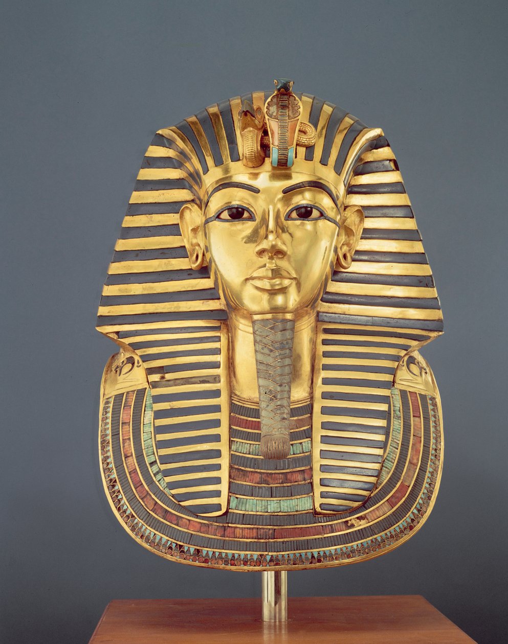 De dodenmasker van Toetanchamon (ca. 1370-1352 v.Chr.) Nieuwe Koninkrijk, ca. 1336-1327 v.Chr. door Egyptian 18th Dynasty