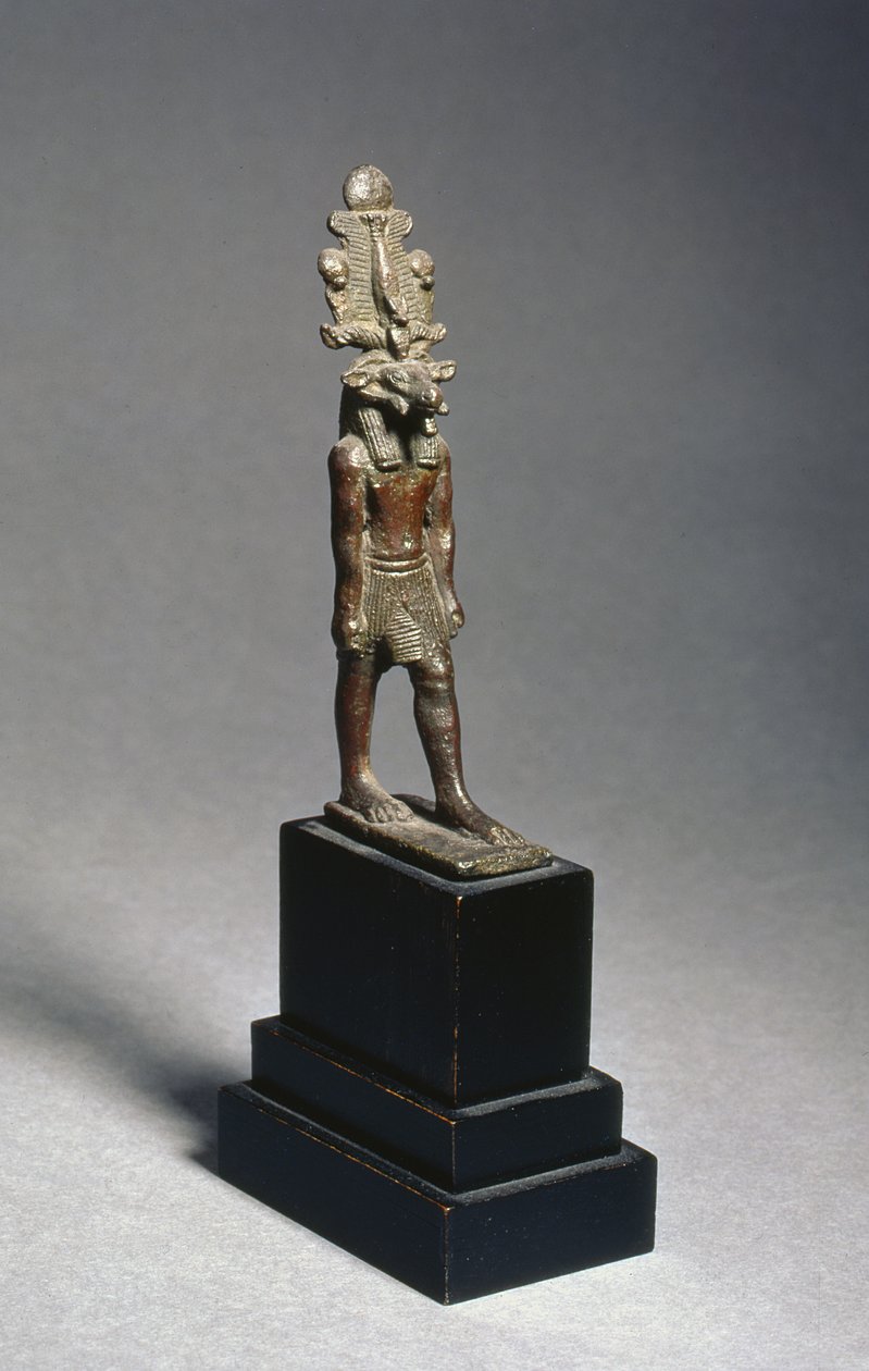 Beeld van Harsaphes, een ramshoofdige godheid, Late Periode, ca. 600 v.Chr. door Egyptian 26th Dynasty