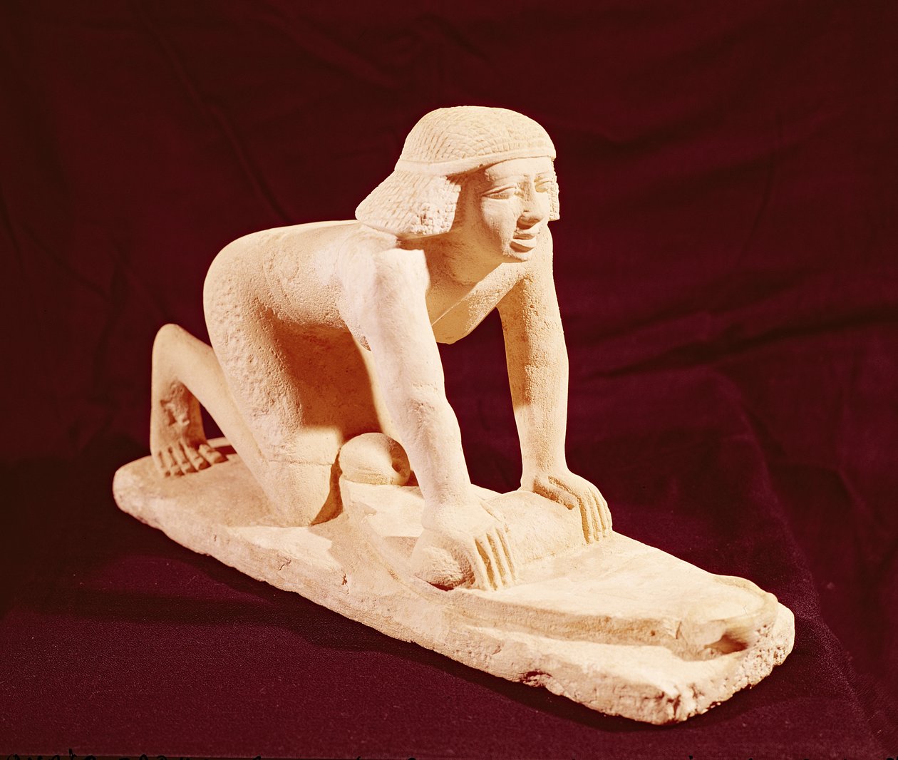 Model van een dienaar die graan maalt, Oude Rijk, uit Saqqara door Egyptian 5th Dynasty