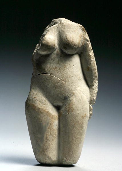 Vrouwelijk figuur door Egyptian Ptolemaic Period