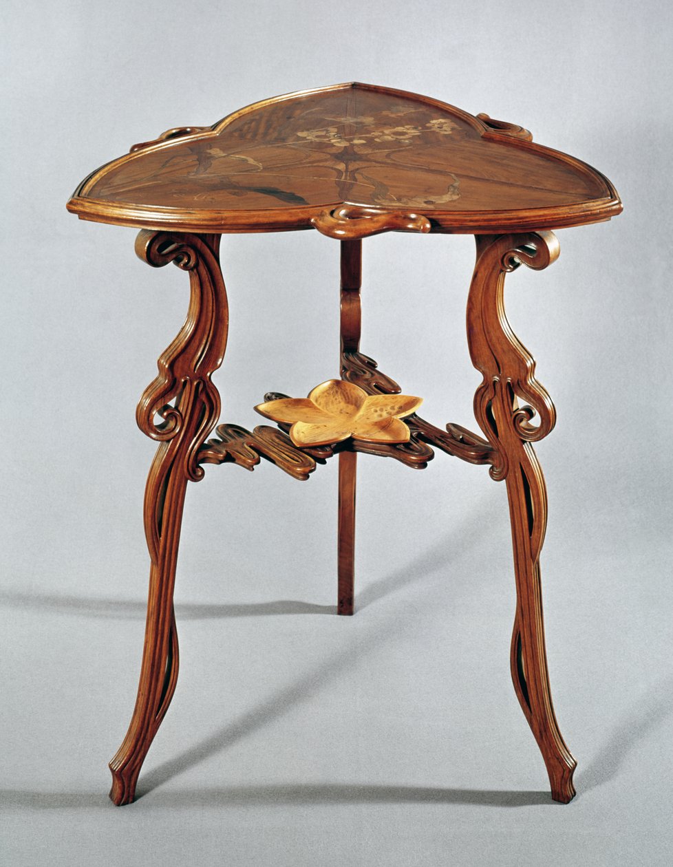 Nenuphar bijzettafel, c.1900 door Emile Galle