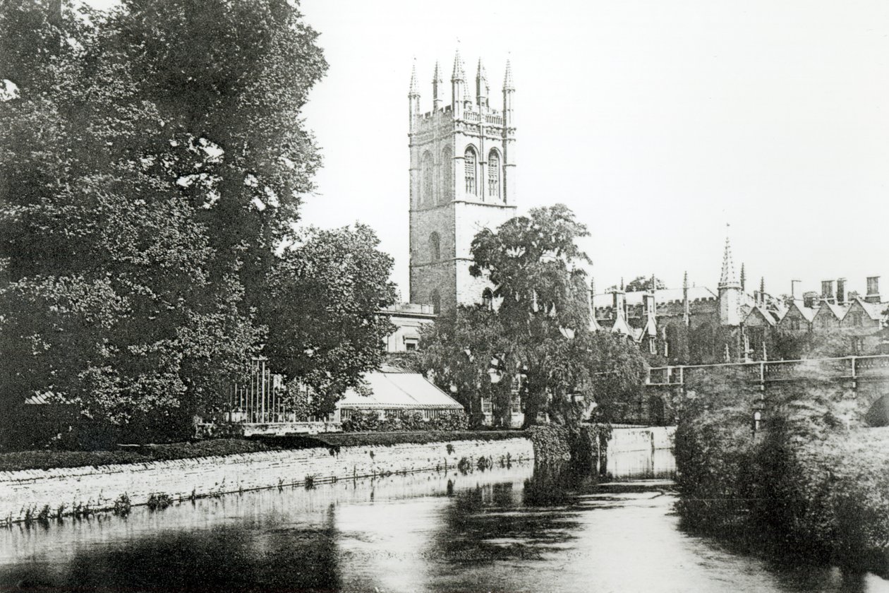 Magdalen College vanaf de Cherwell door English Photographer