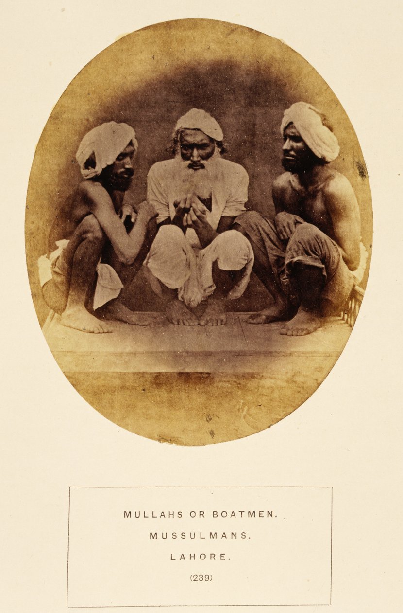 Mullahs of schippers, Moslims, Lahore, uit The People of India, door J. Forbes Watson, uitgegeven 1868 door English Photographer